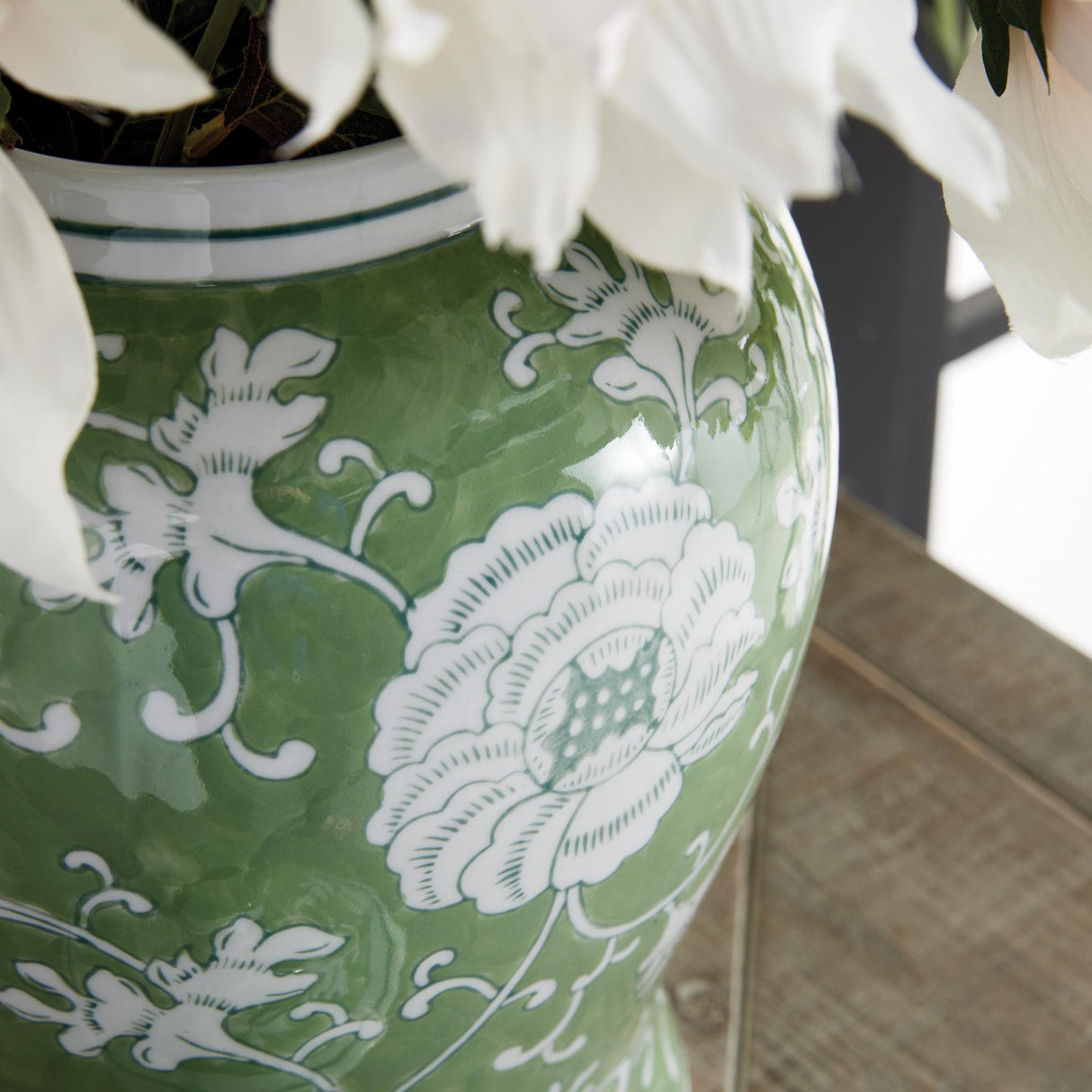 Napa Green/White IMPERIAL LOTUS LIDDED GINGER JAR