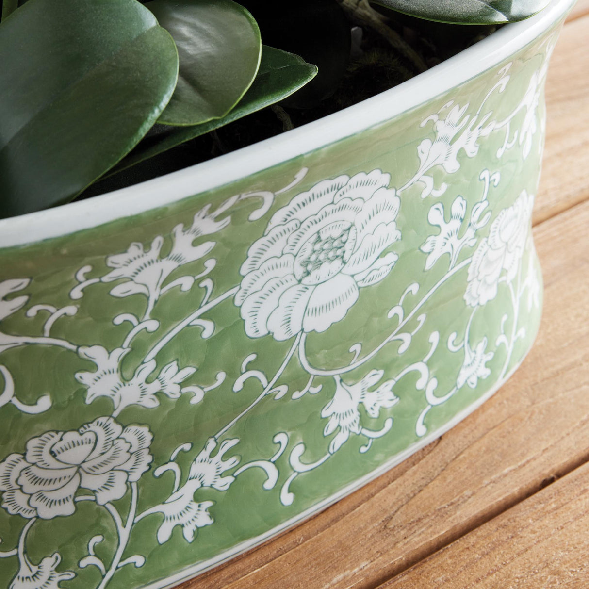 Napa Green/White IMPERIAL LOTUS PLANTER