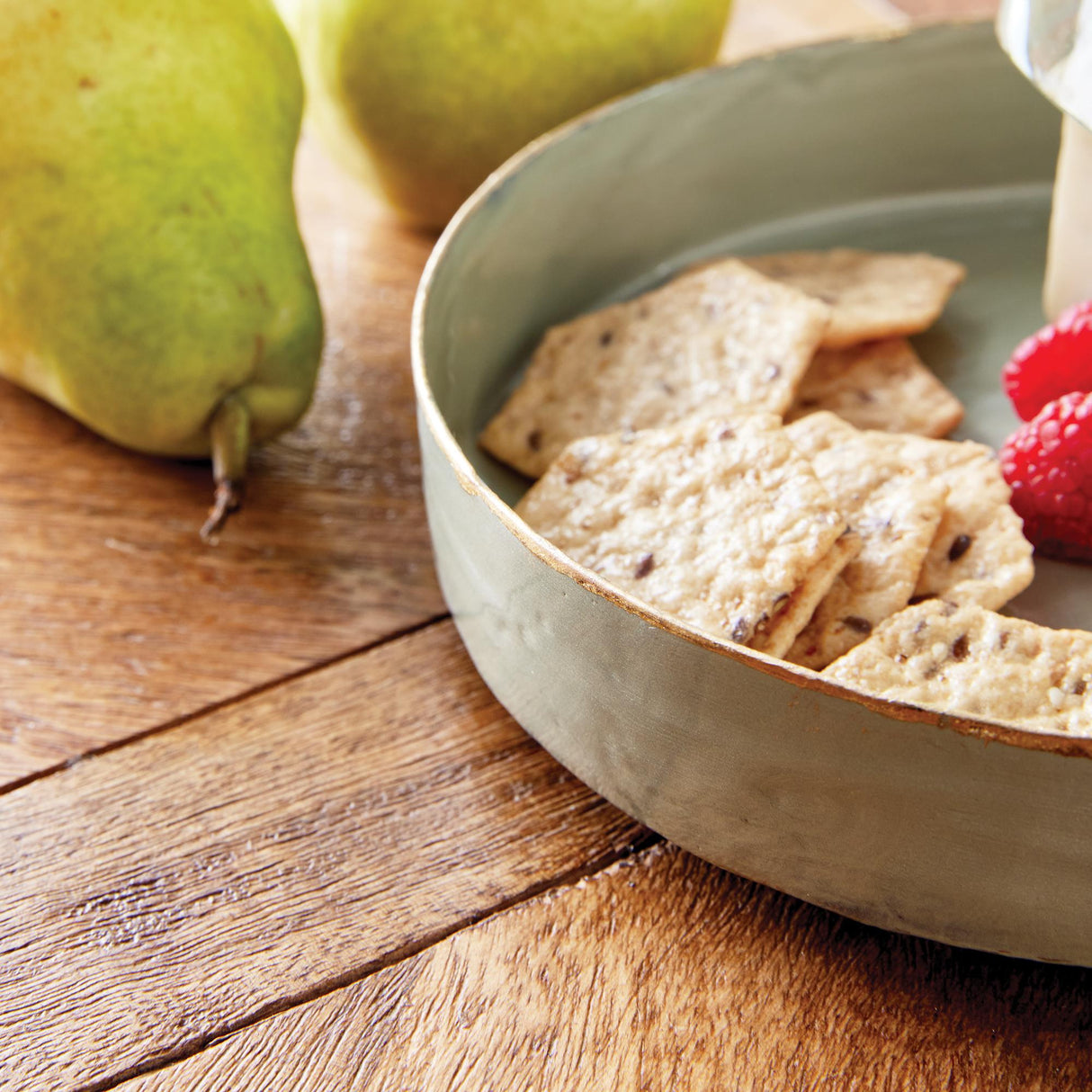 Napa Green KAMMIE TRAY WITH CLOCHE SMALL