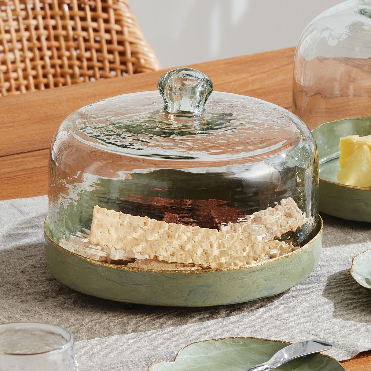 Napa Green KAMMIE TRAY WITH CLOCHE LARGE