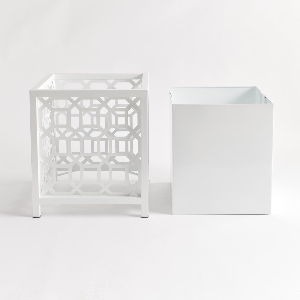 Napa White TRAFORO PLANTER