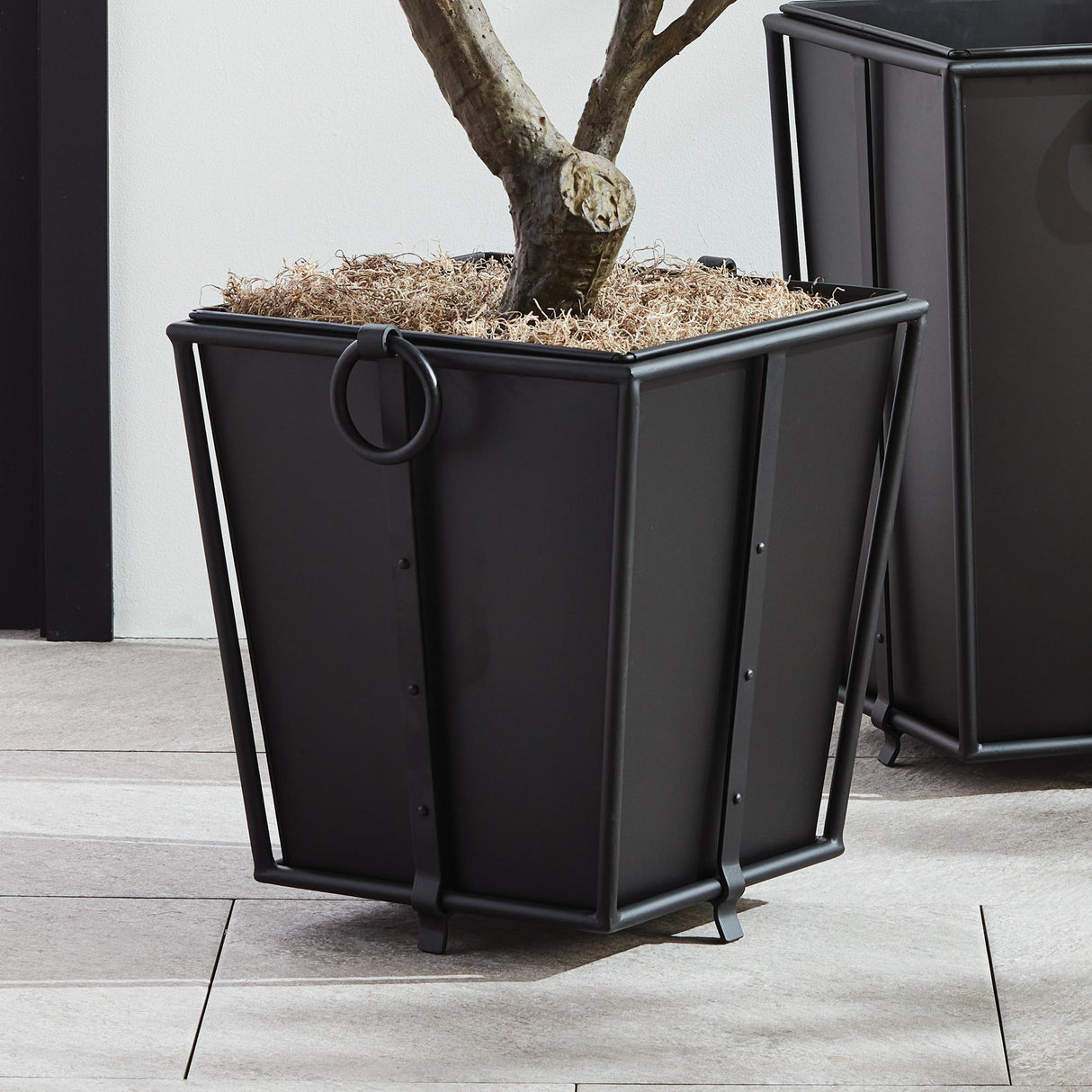 Napa Black CALLAHAN TAPERED PLANTER SMALL