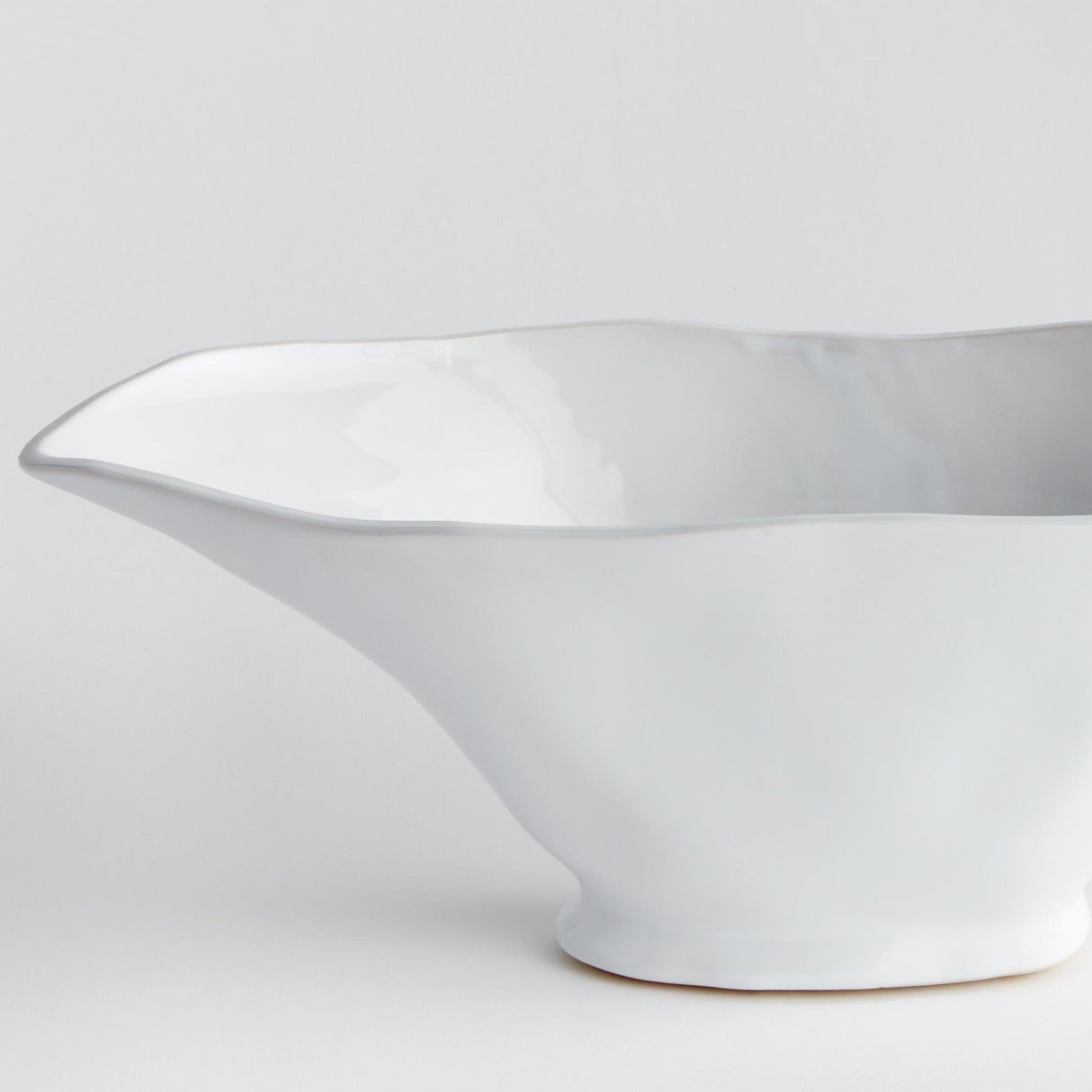 Napa White MADARA OVAL VASE SMALL