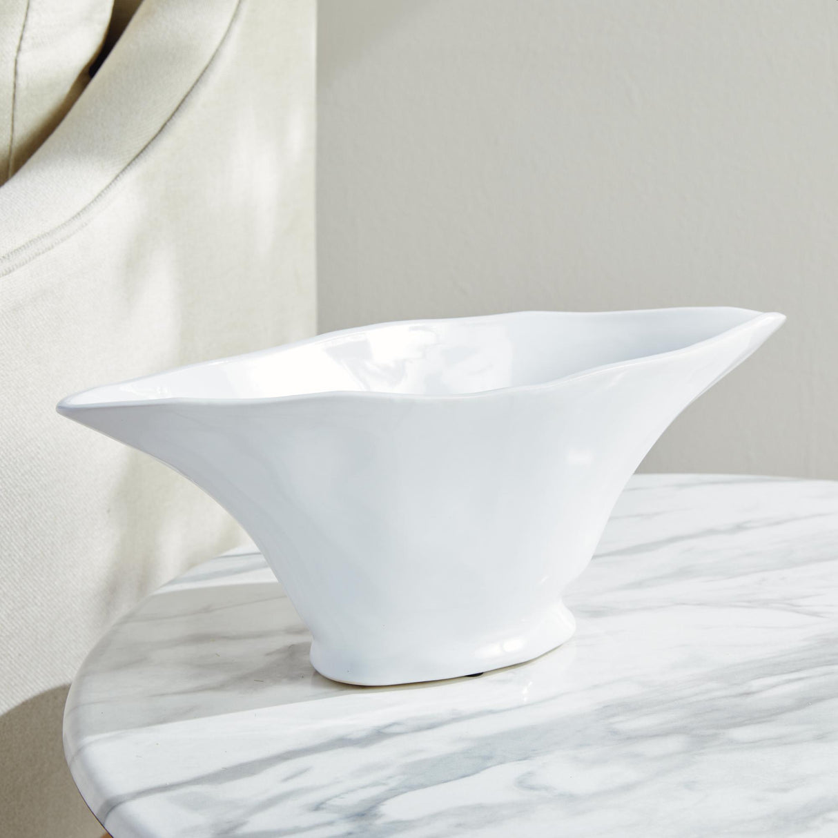 Napa White MADARA OVAL VASE SMALL