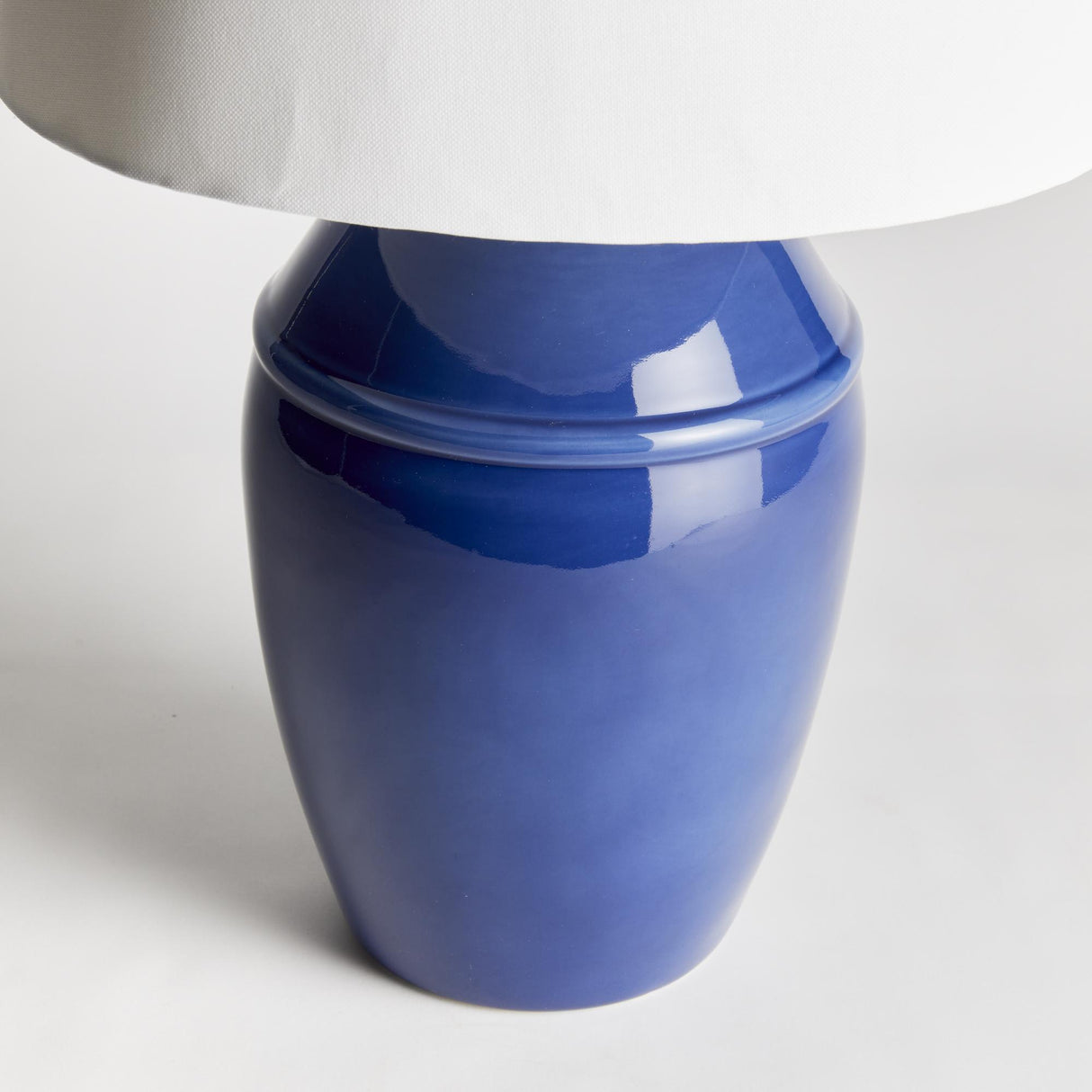 Napa Blue/White Lance Lamp
