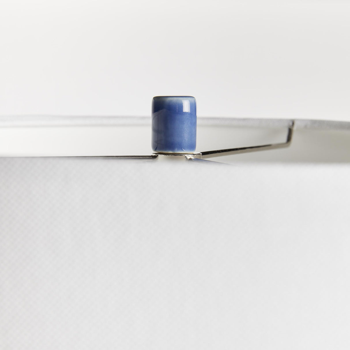 Napa Blue/White Lance Lamp