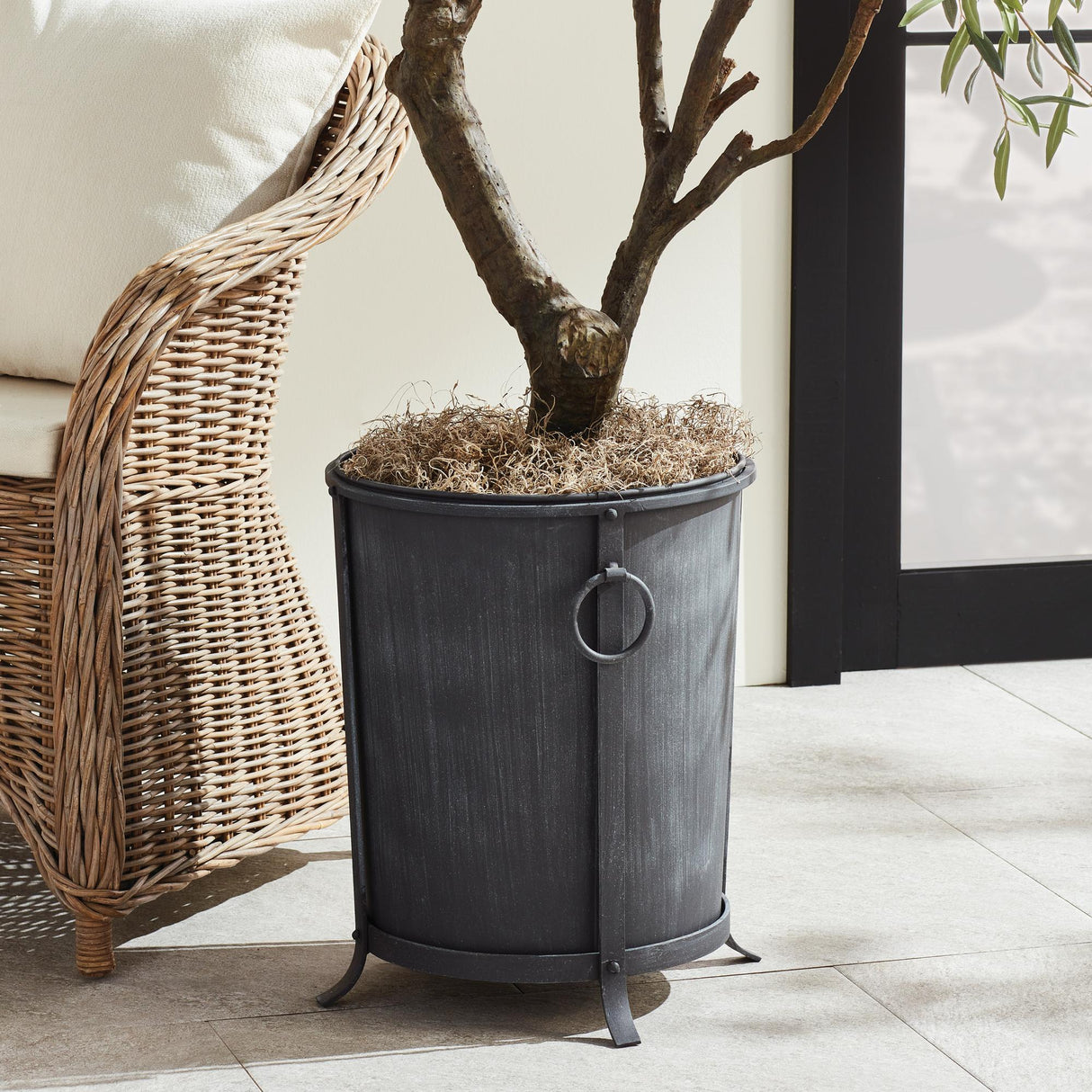 Napa Aged Zinc OBERON PLANTER MEDIUM