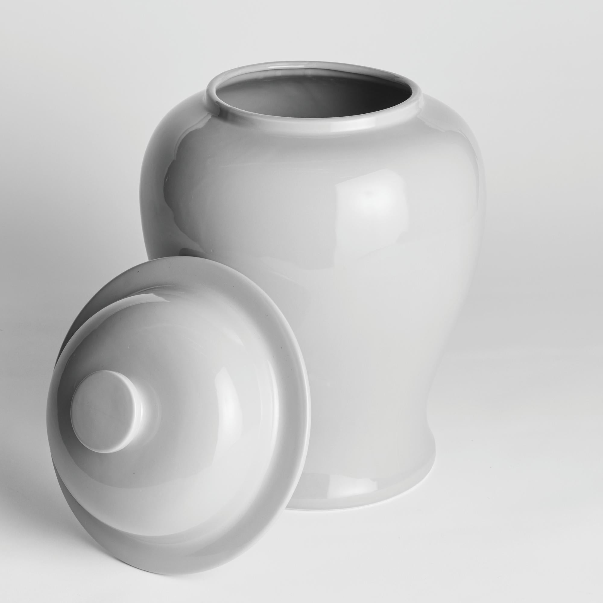 Napa White Koa Wide Lidded Ginger Jar Large - Thumbnail 2