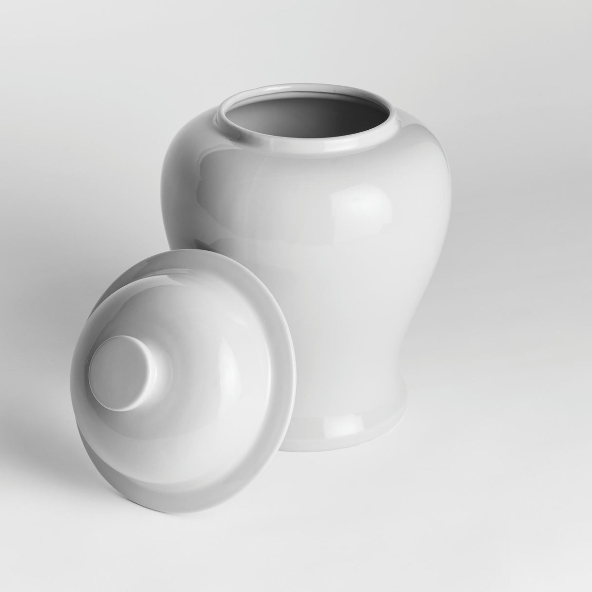 Napa White KOA WIDE LIDDED GINGER JAR SMALL