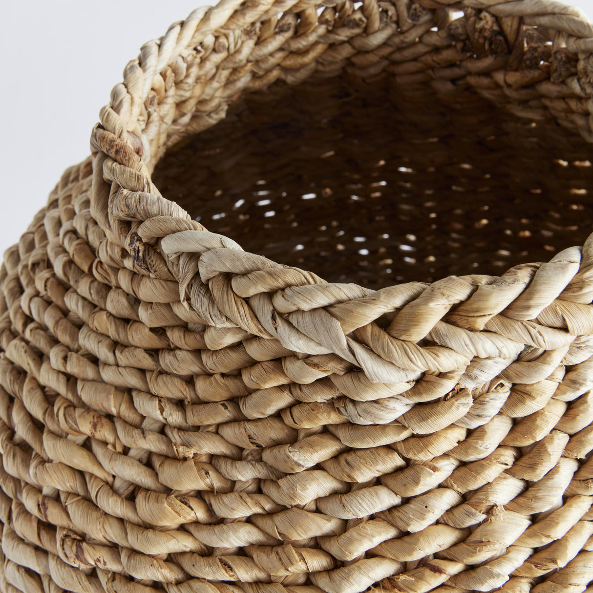 Napa Natural ABACA TEARDROP VASE LARGE