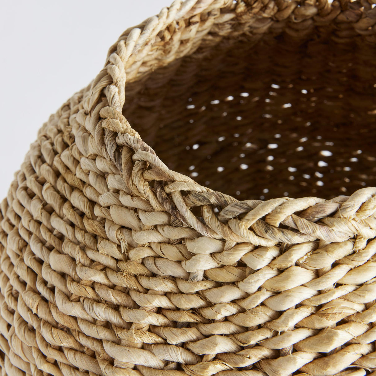 Napa Natural ABACA TEARDROP VASE SMALL