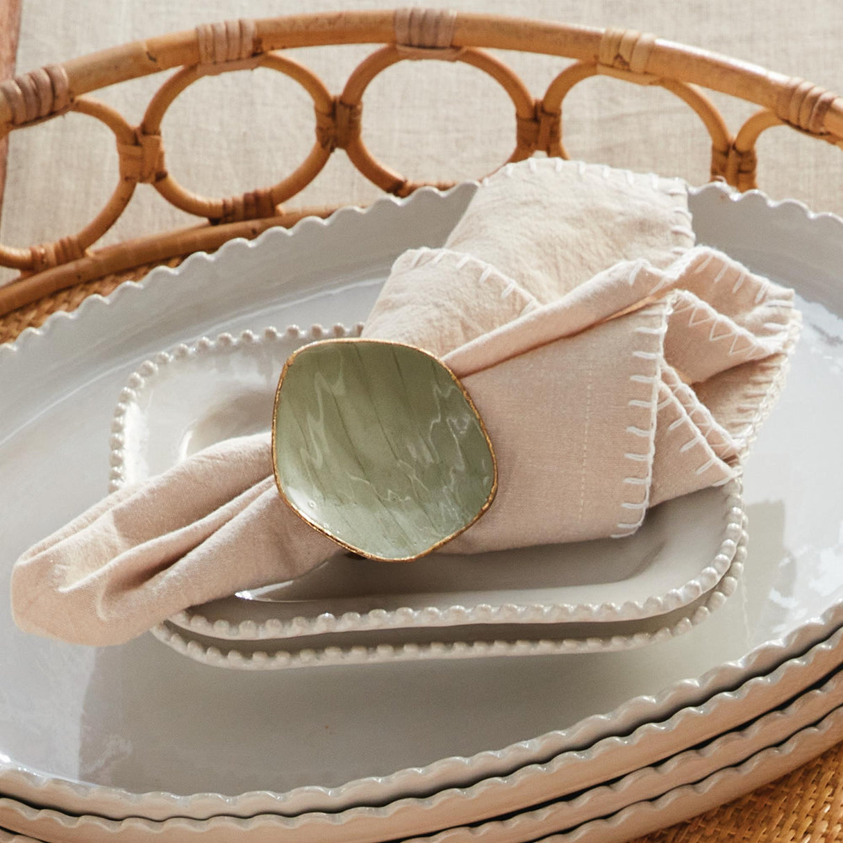 Napa Taupe ADDIE DINNER NAPKINS, SET OF 4