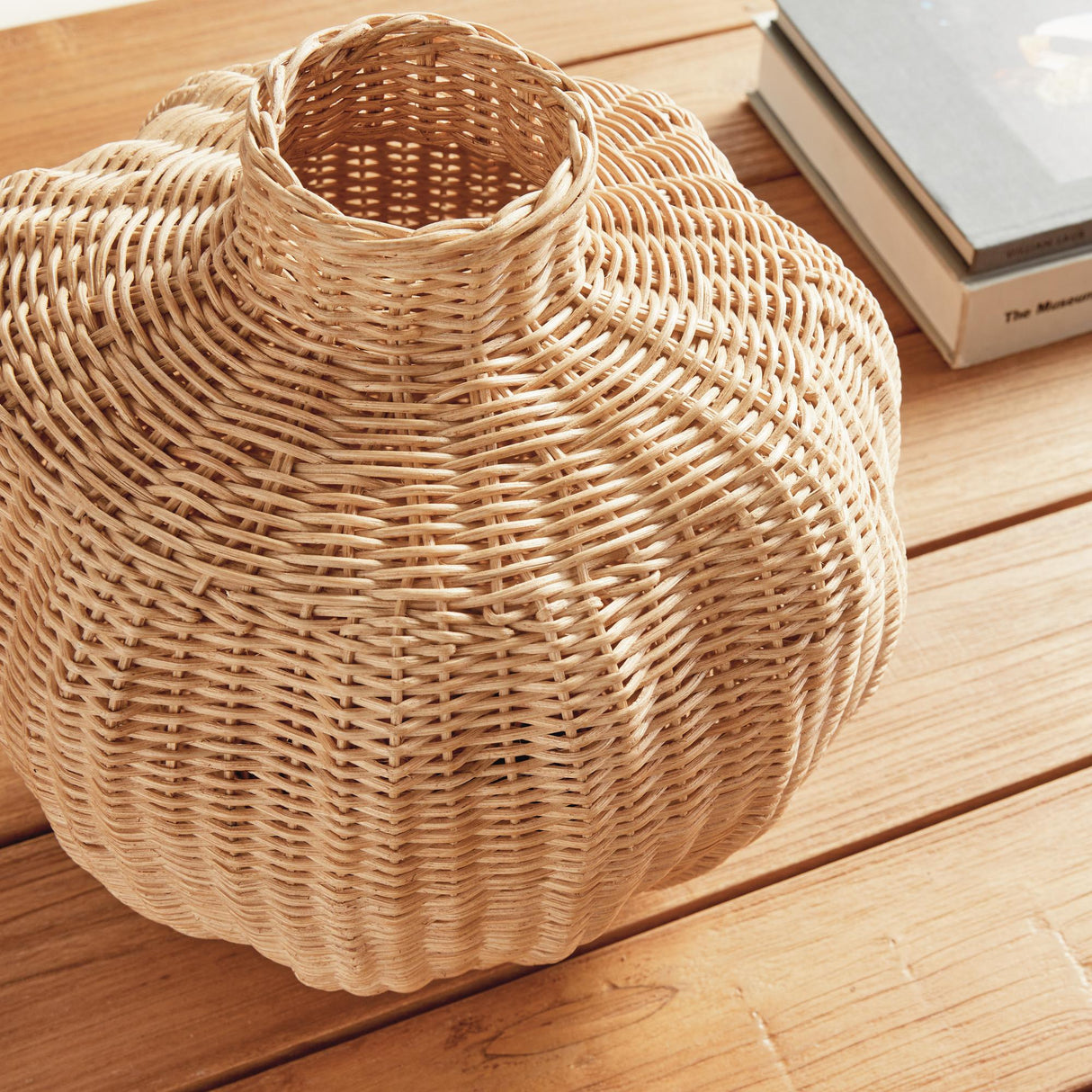Napa Natural EVREN VASE TALL