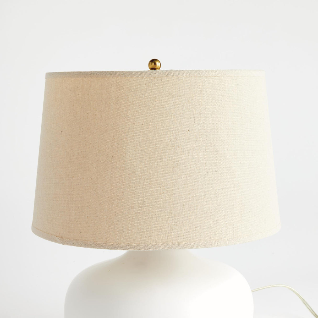 Napa White NOMI LAMP