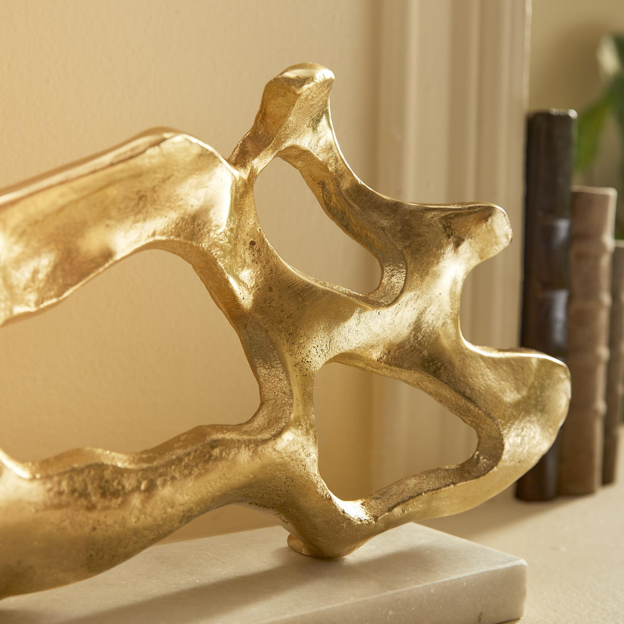 Napa Gold/White Marble COHEN SCULPTURE