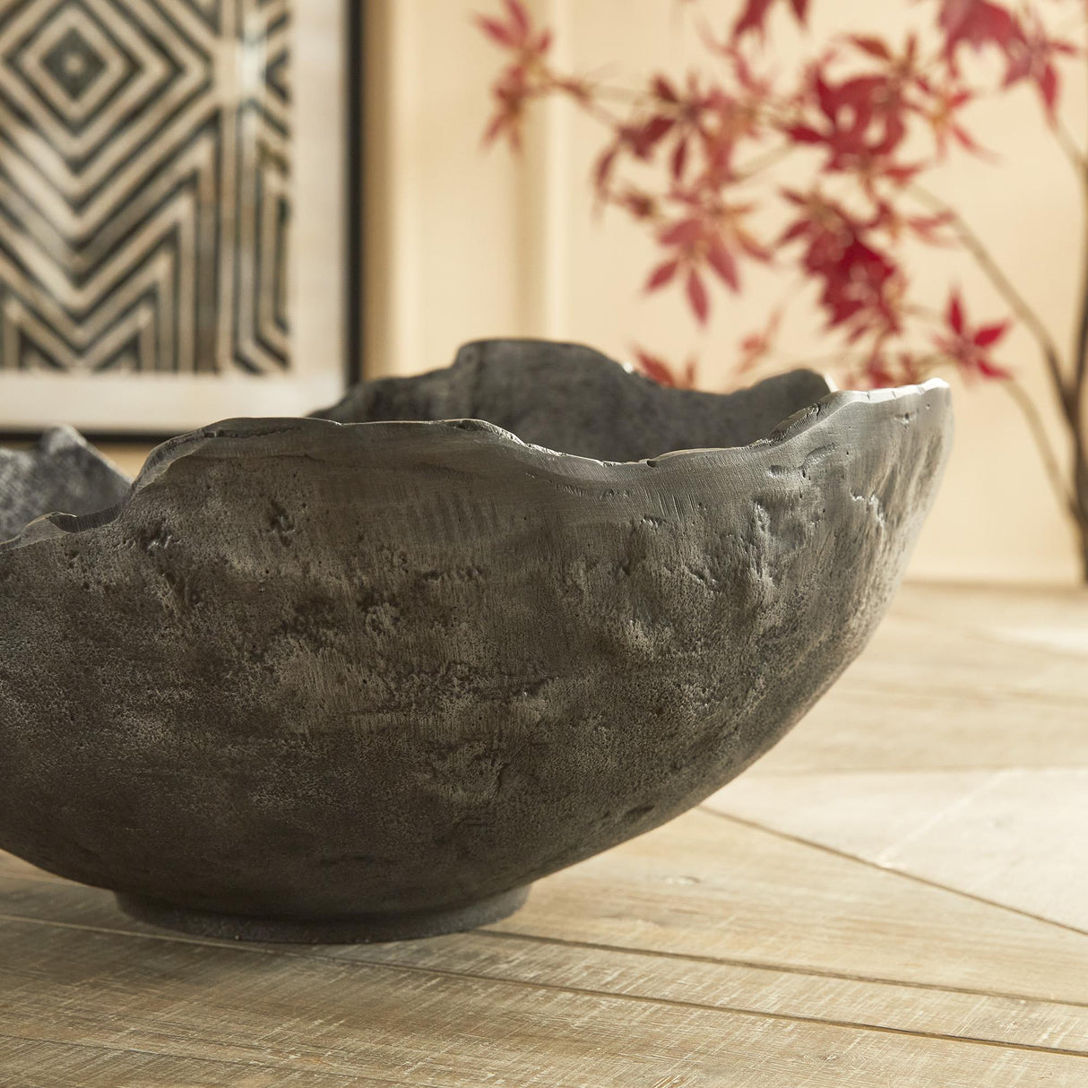 Napa Washed Dark Gray ROLAND ORGANIC GRANDE DECORATIVE BOWL