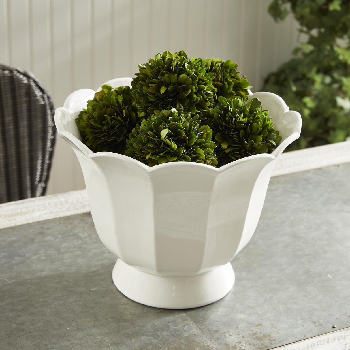 Napa Classic White MIRABELLE FLUTED CACHEPOT LARGE