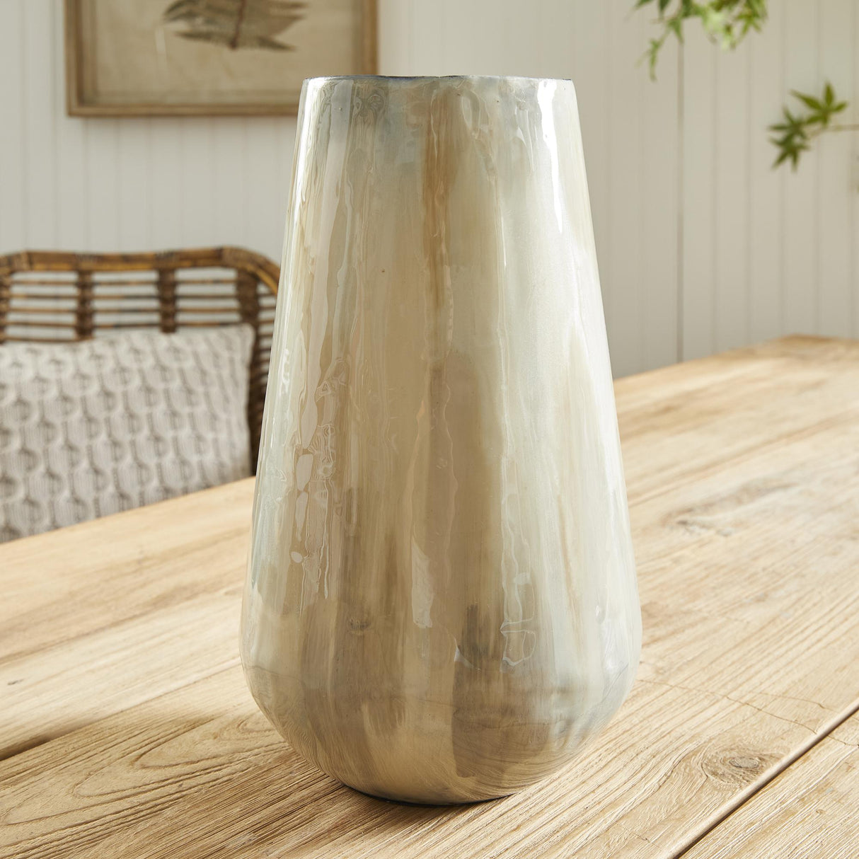 Napa White Pearl ALMETA VASE SMALL