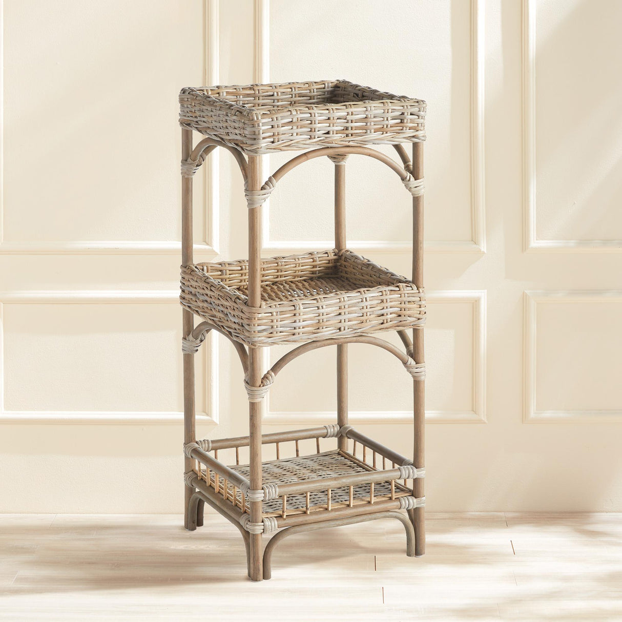 Napa Nature's Gray/Brown, Rattan ISLA ETAGERE