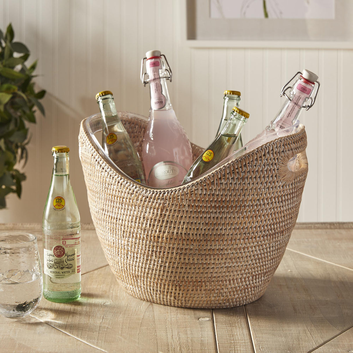 Napa Whitewash BURMA RATTAN BEVERAGE TUB LARGE