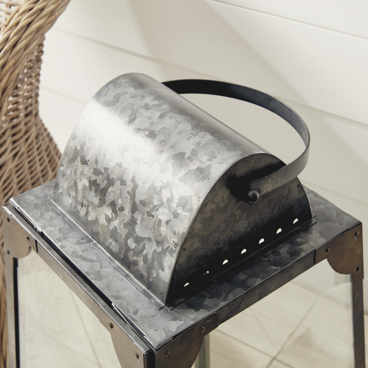 Napa Galvanized MADERA OUTDOOR LANTERN LARGE