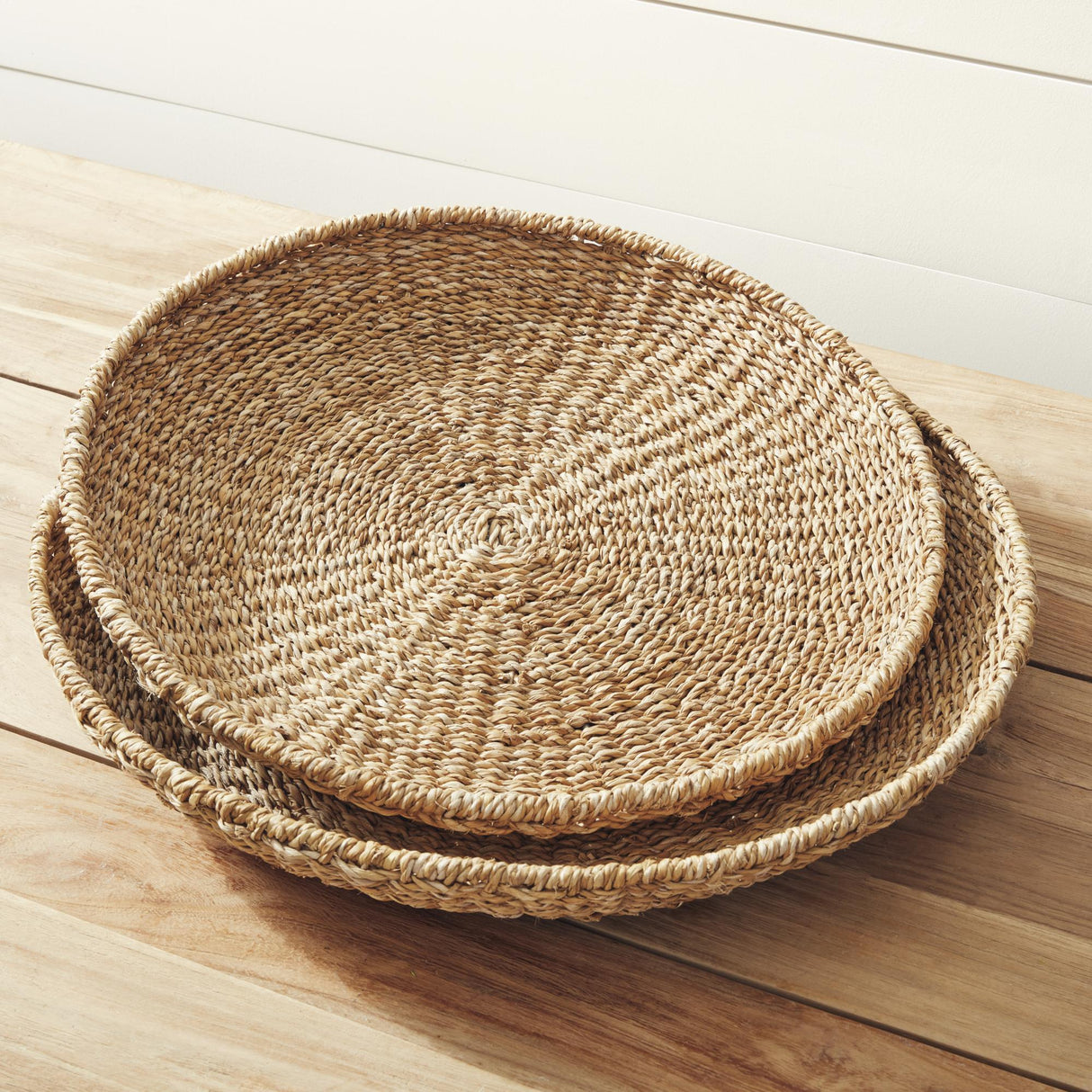 Napa Natural SEAGRASS ROUND TRAYS, SET OF 3