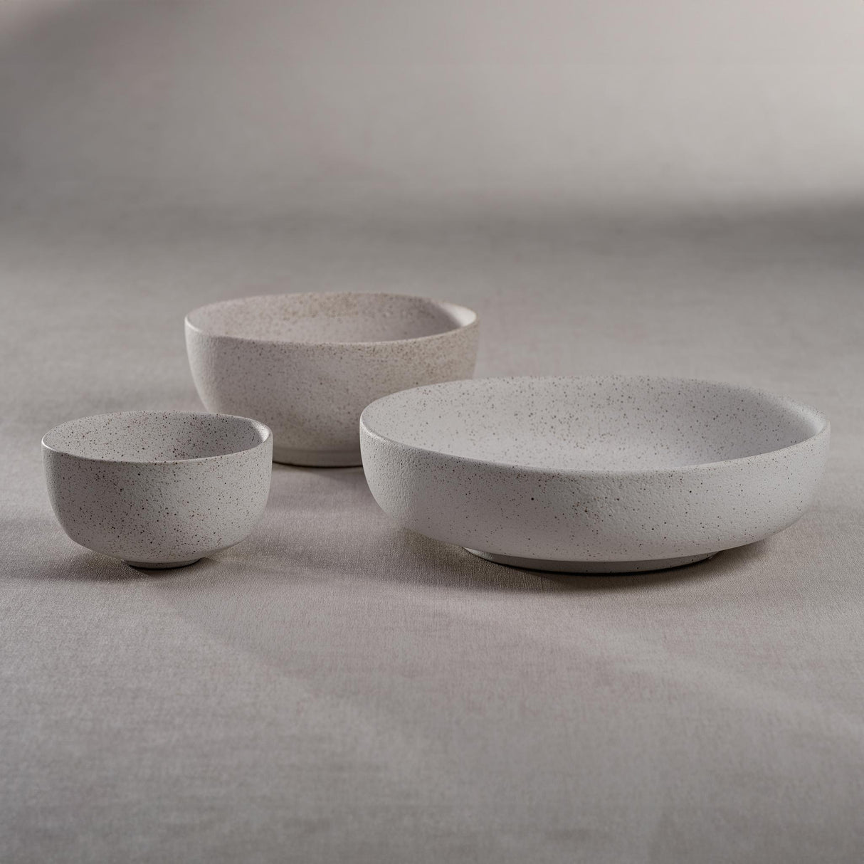 Zodax Carballo Shallow Textured Ceramic Bowl