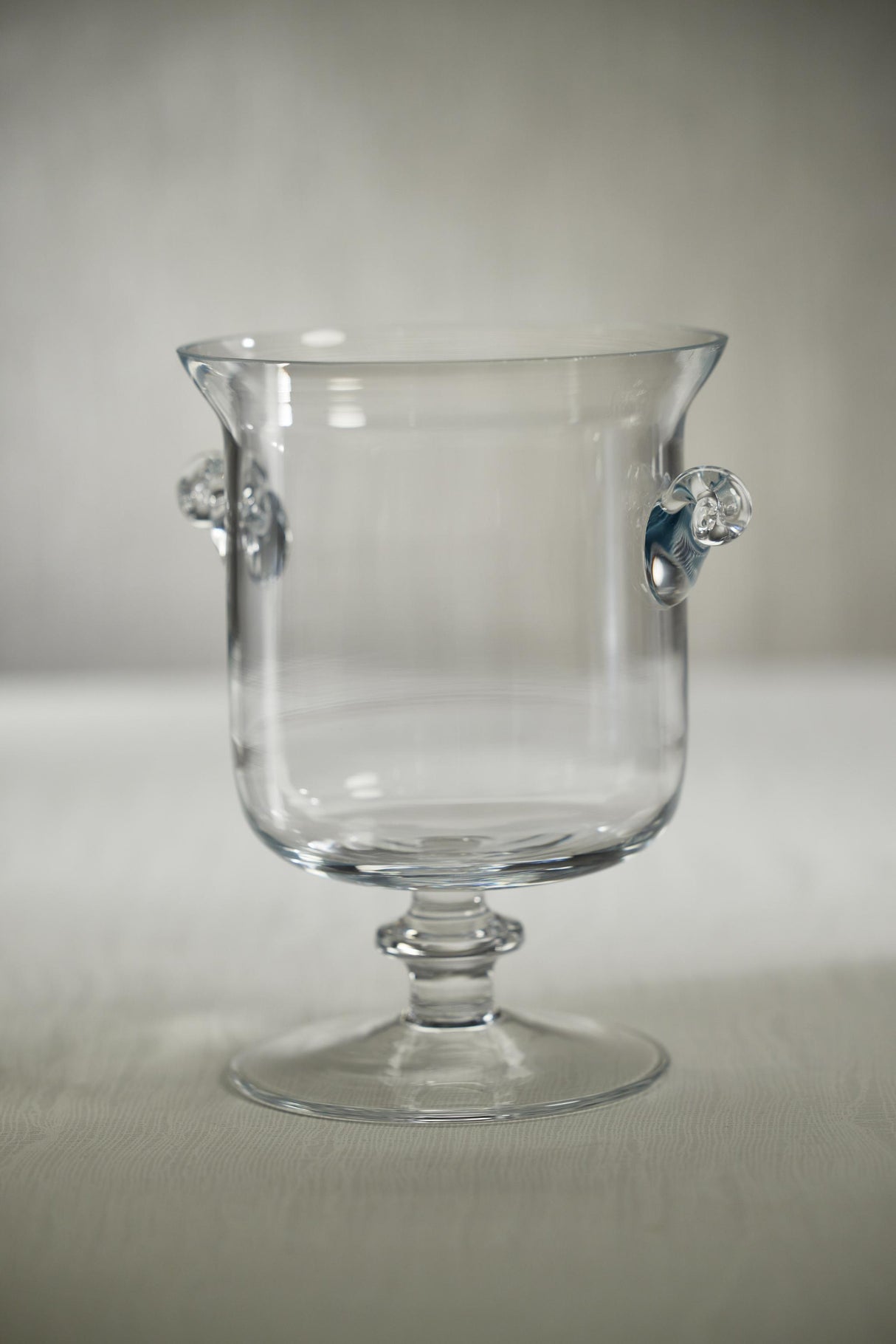 Zodax Fulwell Footed Vase / Hurricane