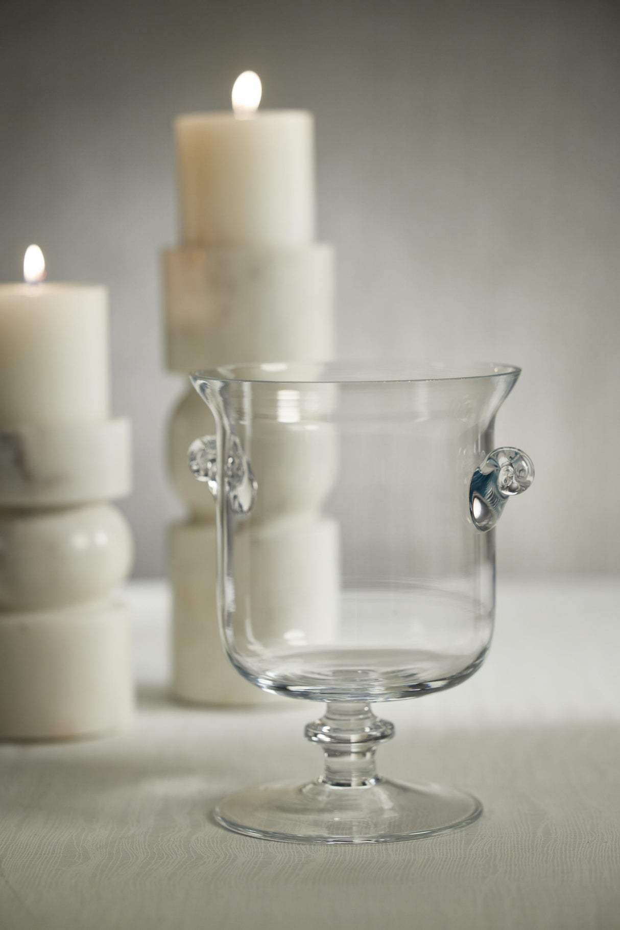 Zodax Fulwell Footed Vase / Hurricane