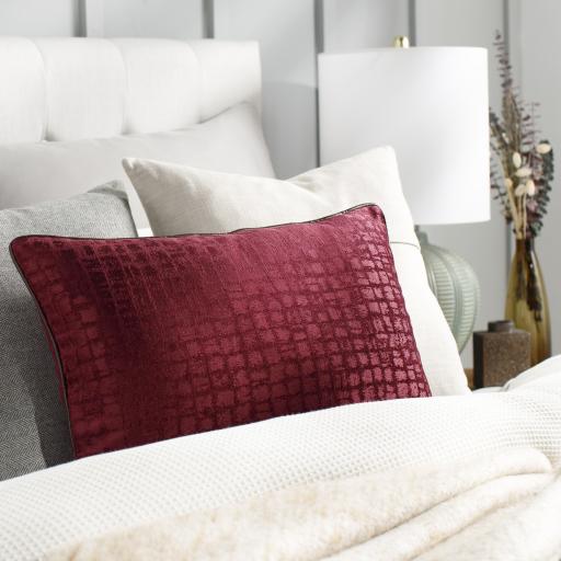 Surya Tambi TBI-004 Burgundy Dark Brown 13"H x 20"W Pillow Cover