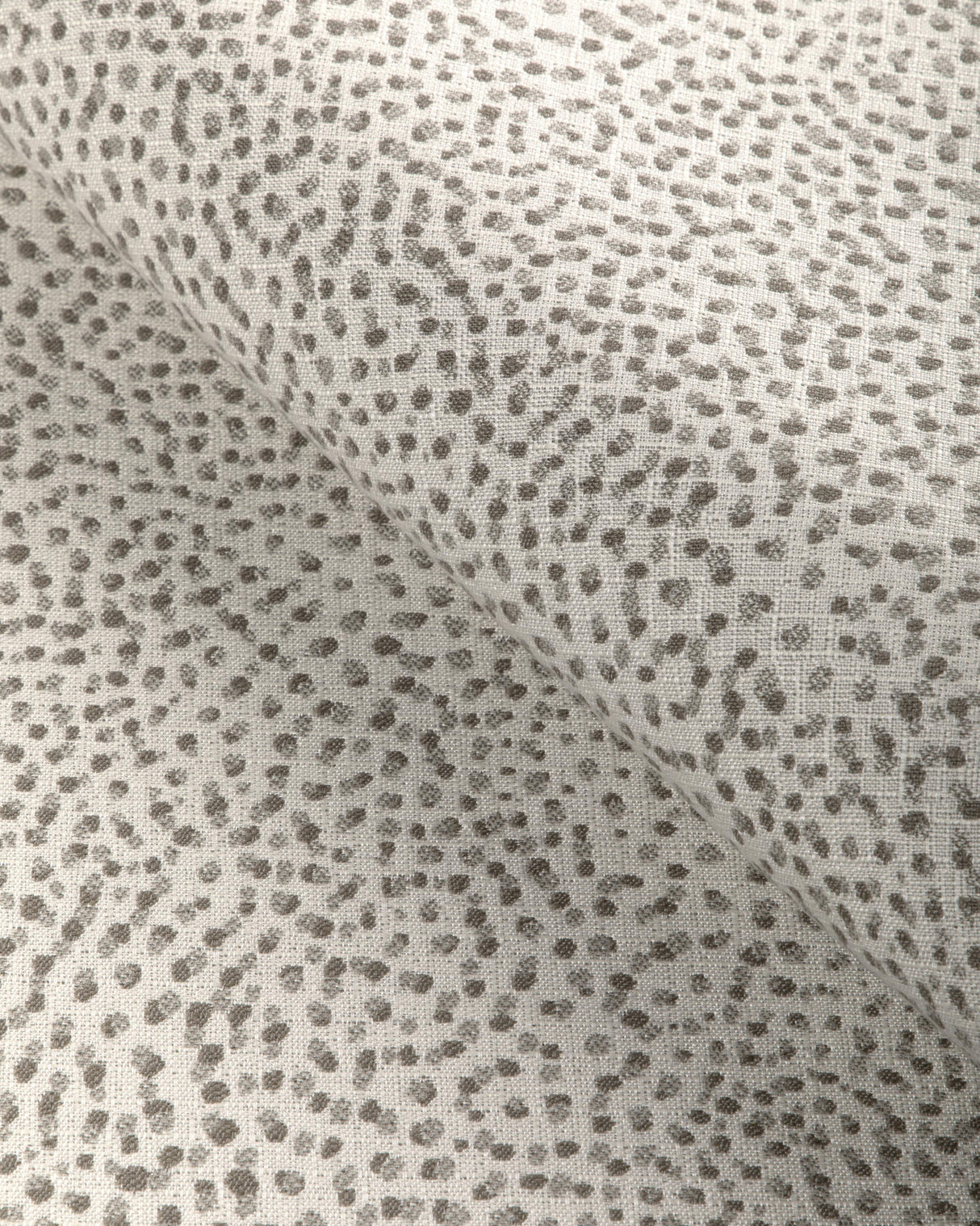 Kravet PITTERPATTER FEATHER Upholstery Fabric