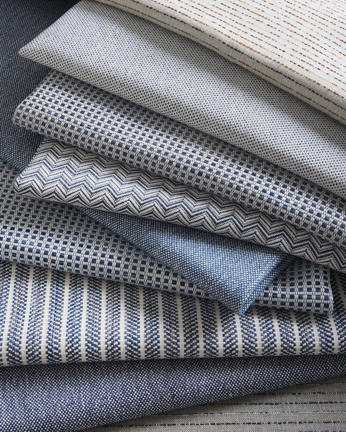 Kravet SMART 37288 505 Upholstery Fabric