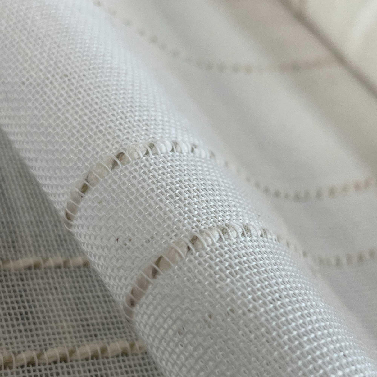 Gaston Y Daniela WARANGAL NATURAL Drapery Fabric