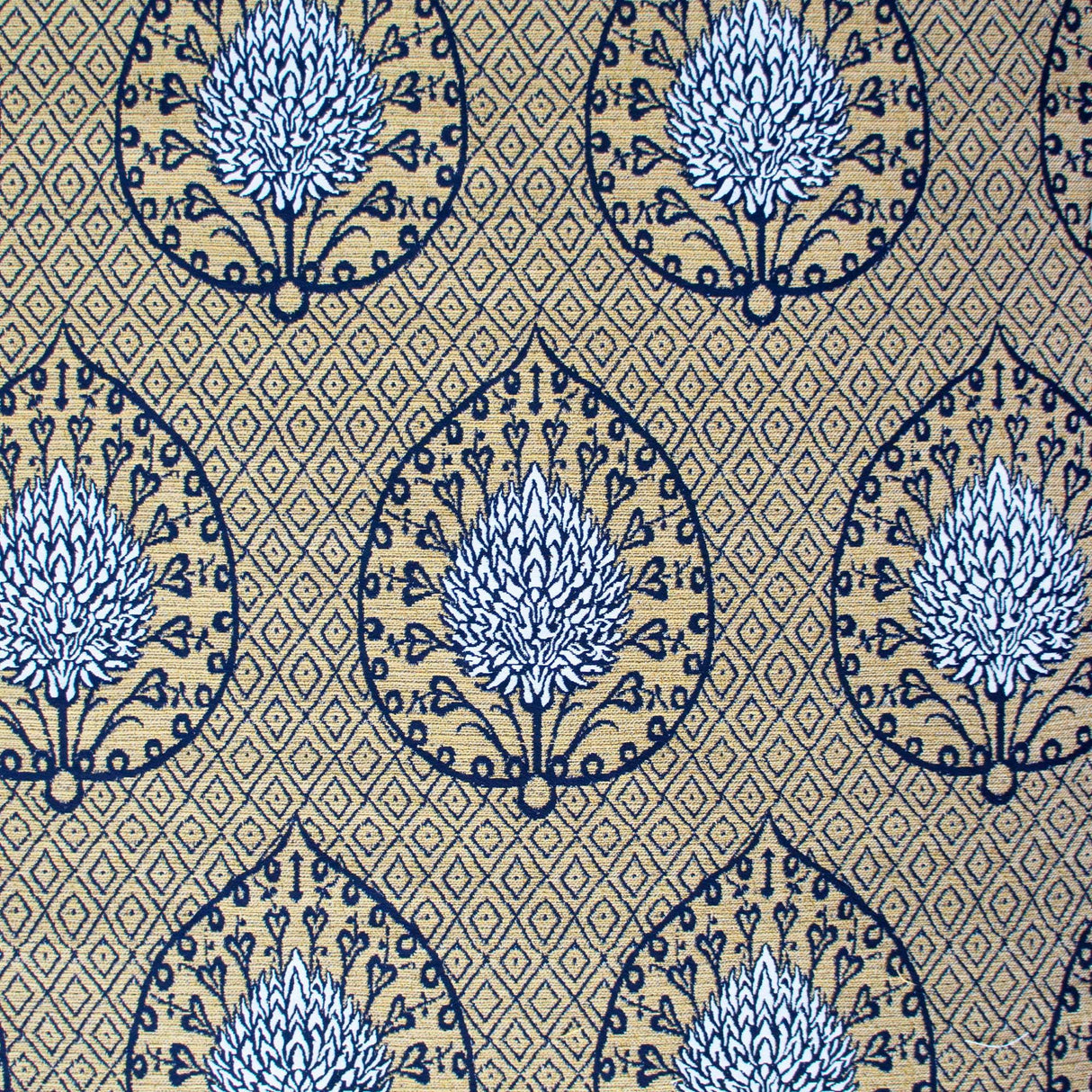 Gaston Y Daniela PALMETA FONDO ORO Upholstery Fabric
