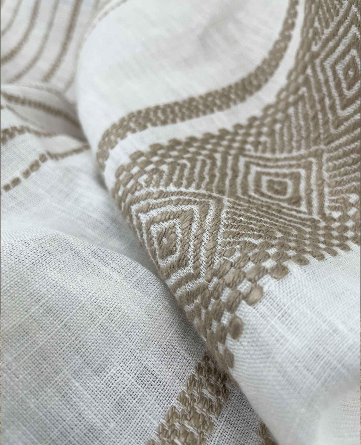 Gaston Y Daniela LHOTSE NATURAL Drapery Fabric