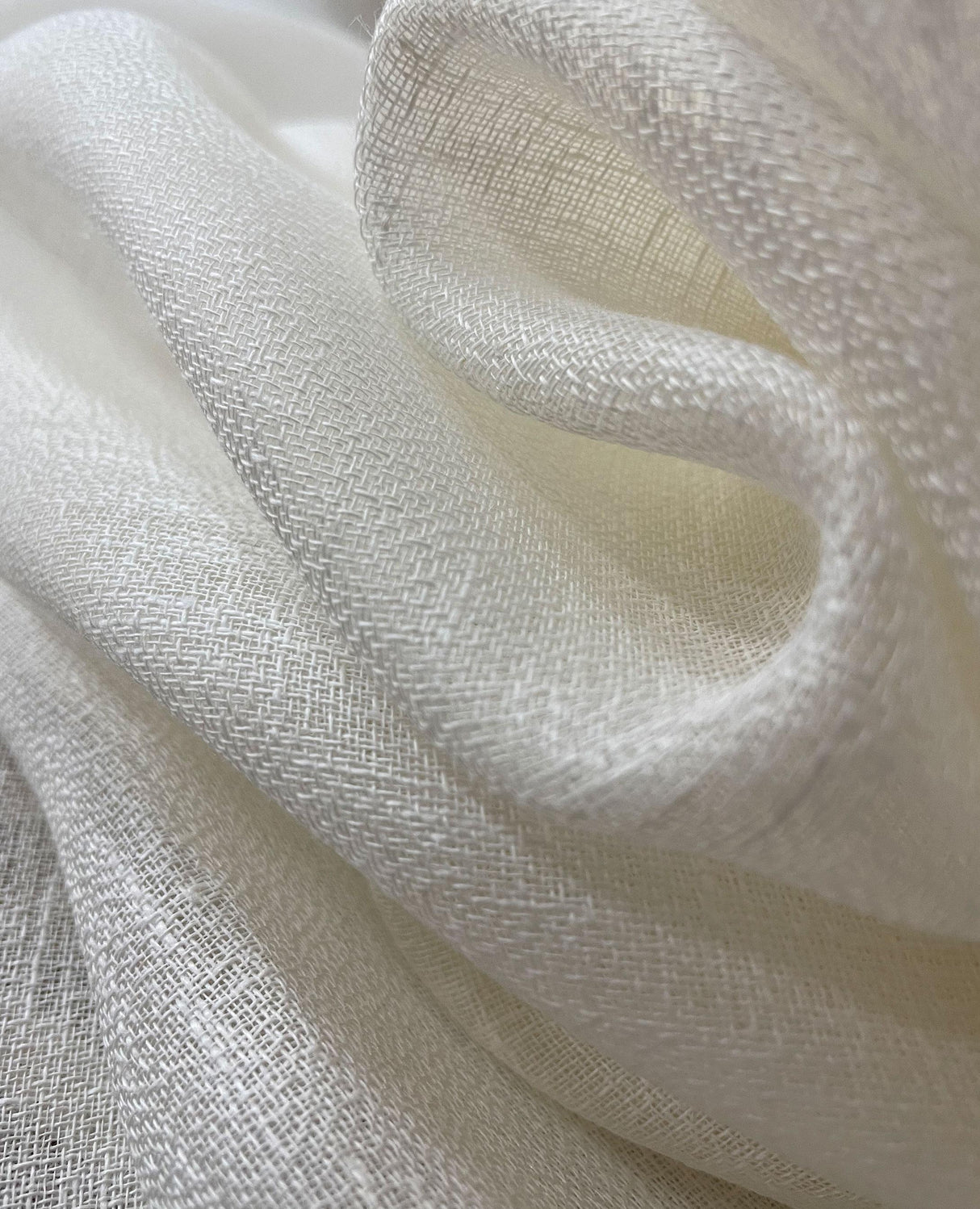 Gaston Y Daniela ABELIA CRUDO Drapery Fabric
