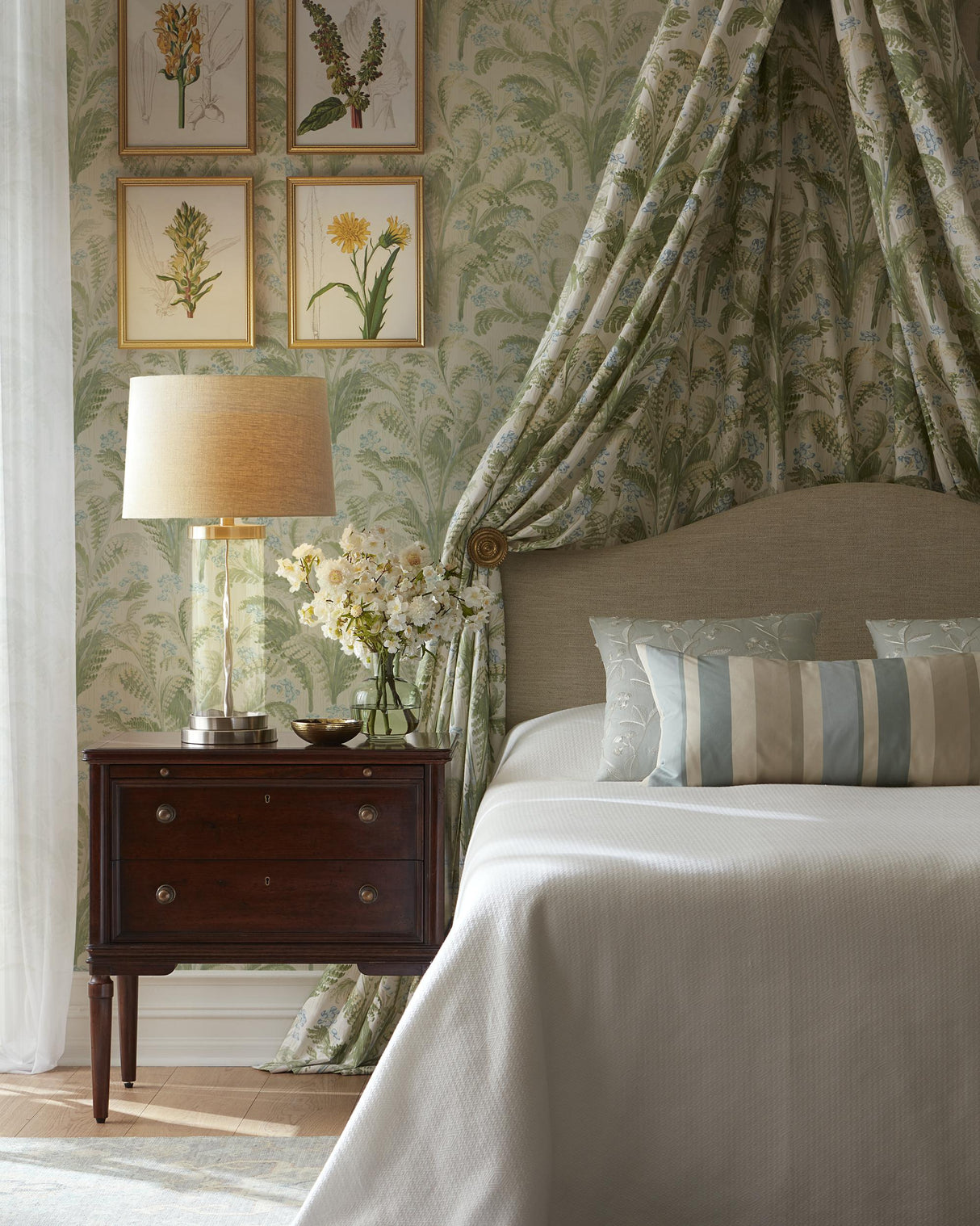 Lee Jofa PASHLEY PAPER SKY Wallpaper