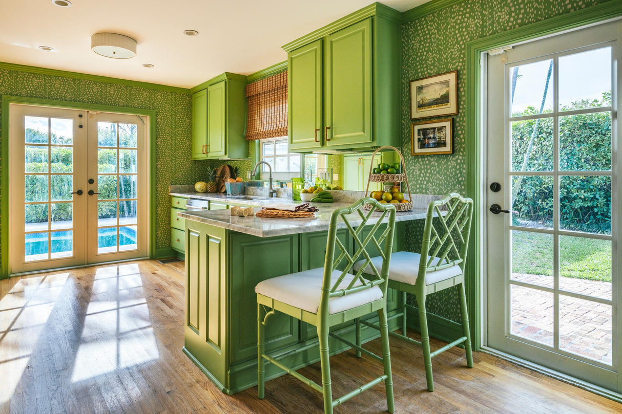 Brunschwig & Fils LES TOUCHES REVERSE LEAF Wallpaper