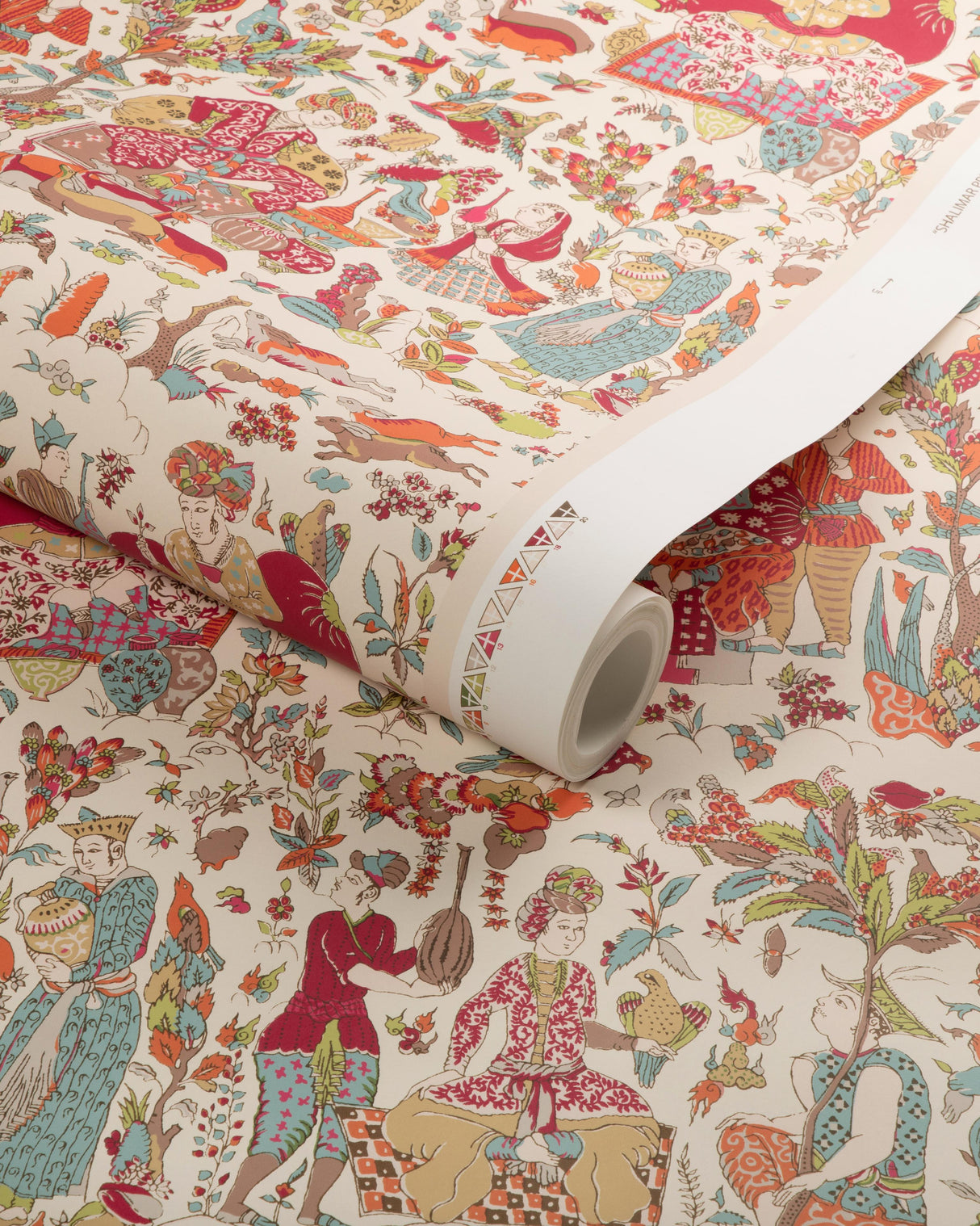 Brunschwig & Fils SHALIMAR BERRY/SAND Wallpaper