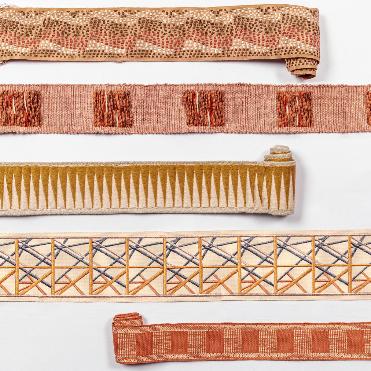 Lee Jofa COSTA TAPE CINNABAR Trim