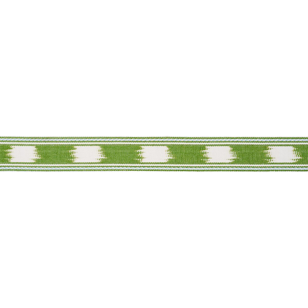 Schumacher Leaf Banyan Tape Narrow