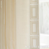Schumacher Ivory Porte Parisien
