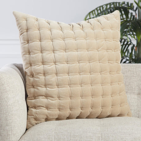 Jaipur Living Lexington Winchester Solid Beige / White 26" x 26" Pillow