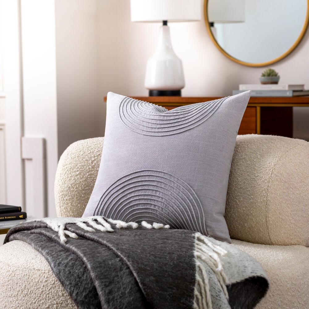 Livabliss Erlands ERD-002 18"L x 18"W Pillow