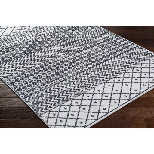 Surya Lavable LVB-2329 7'6" x 9'5" Rug