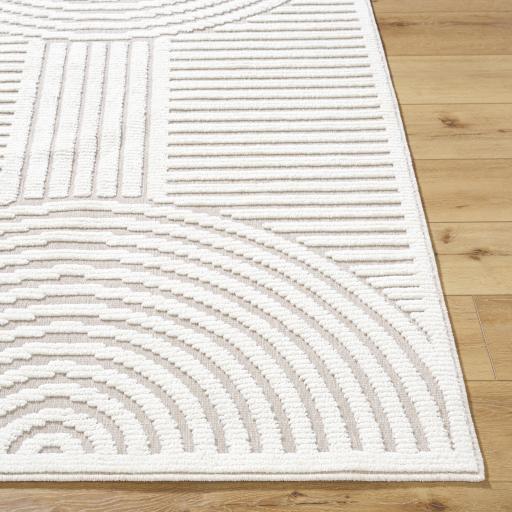 Surya Lyna LYA-2353 2'7" x 7'2" Rug