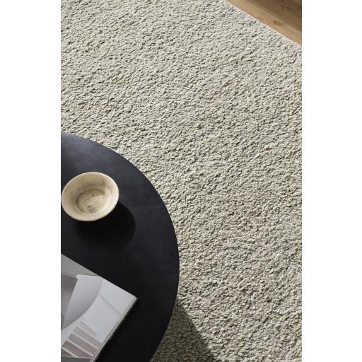 Surya Mabel MAB-2305 3'11" x 5'7" Rug