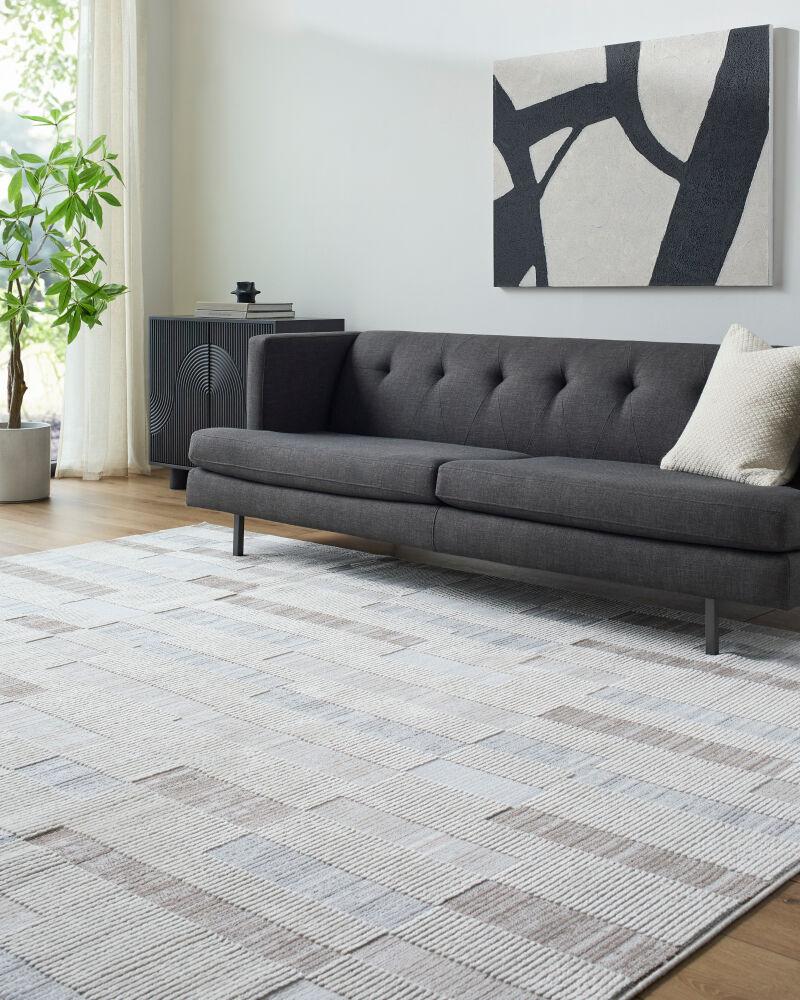 Livabliss Siyah SIY-2318 7'10" x 10' Machine Woven Rug