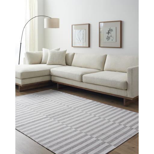 Surya Sonia SNI-2304 9' x 12' Rug