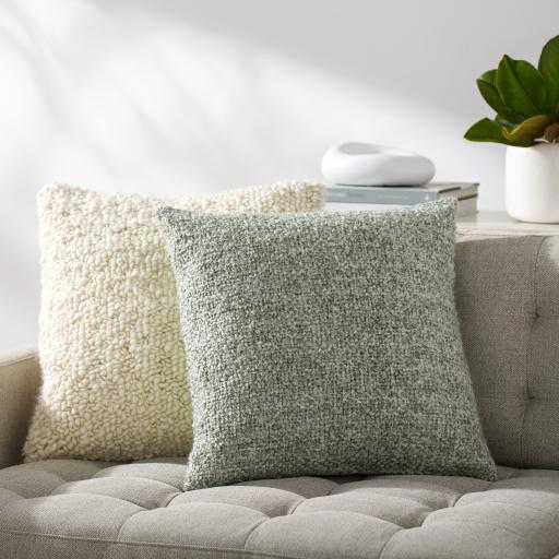 Surya Yarns YNS-002 20"H x 20"W Pillow Kit